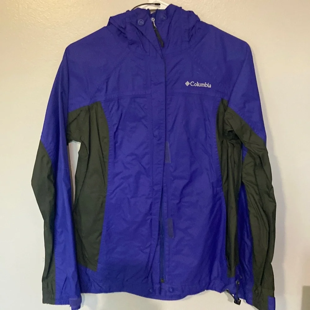 Columbia Omni Tech RainJacket Womens Sm Blue Waterproof Lightweight Hood Outdoor - Picture 1 of 17